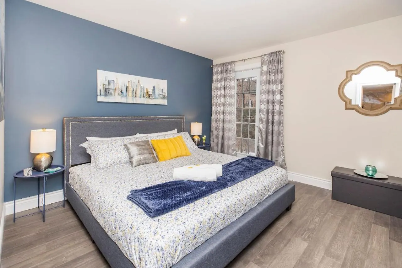 2Br Units With King Bed - Near To Byward Market オタワ